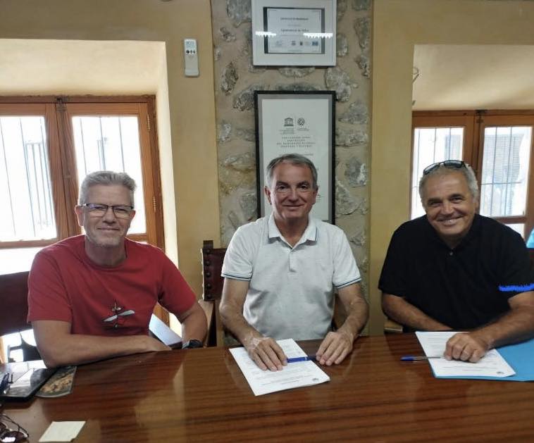 L'Ajuntament de Selva ha firmat el conveni de col·laboració amb l'Associació Amics de la Música de Selva
