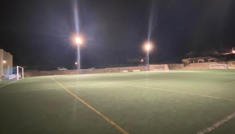 Portada Nova il·luminació al camp de futbol del Poliesportiu Municipal de Ses Comes de Selva